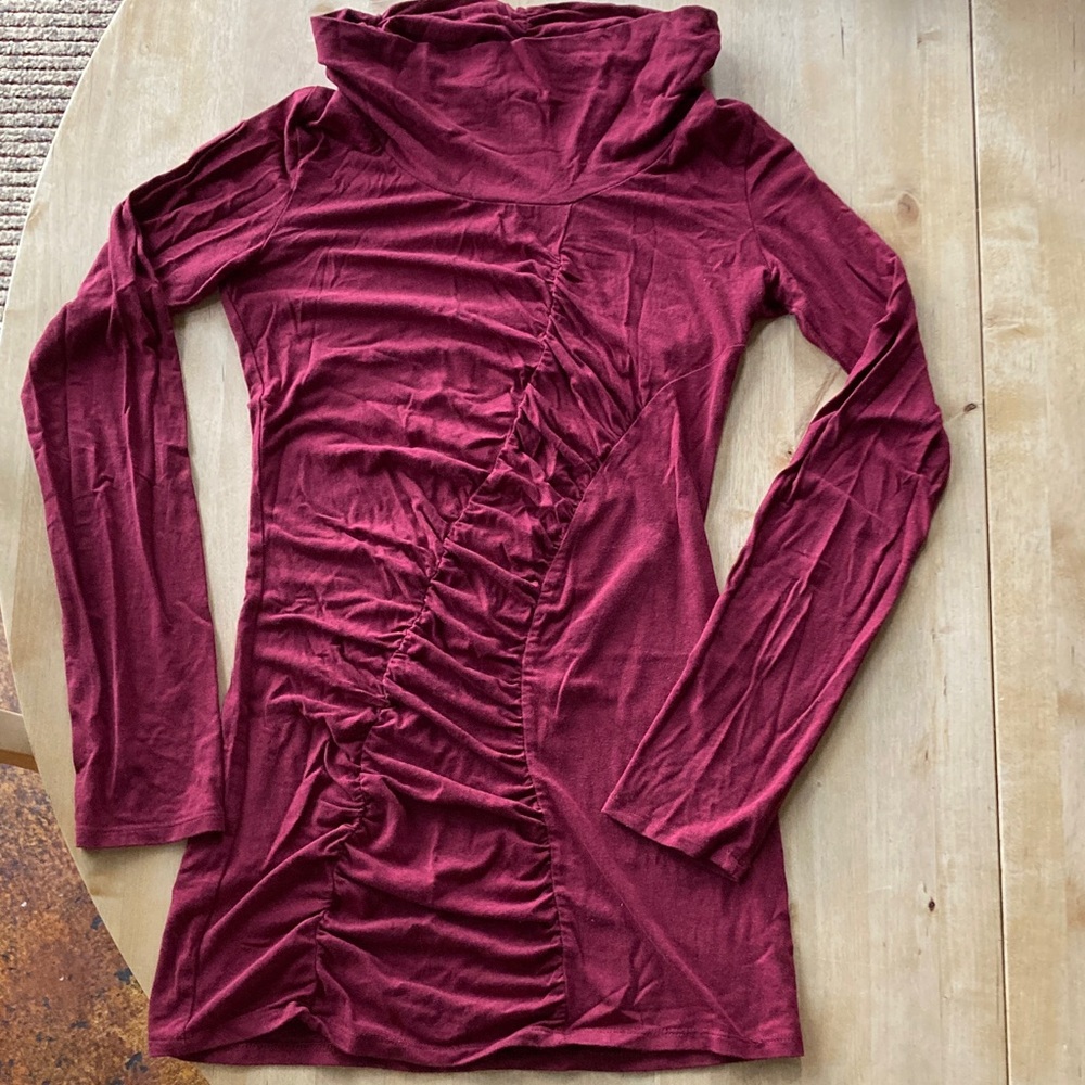 Chic Maroon Ruched Women's Tunic